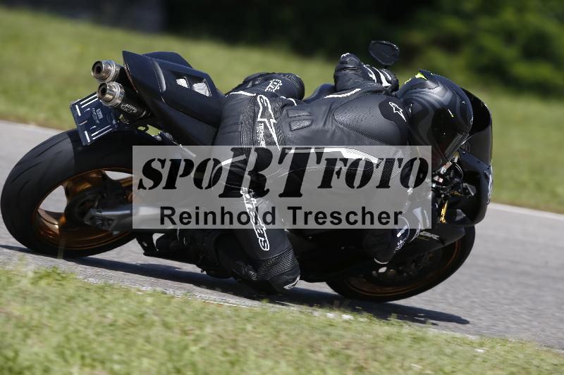 /Archiv-2024/29 12.06.2024 MOTO.CH Track Day ADR/Gruppe blau/94